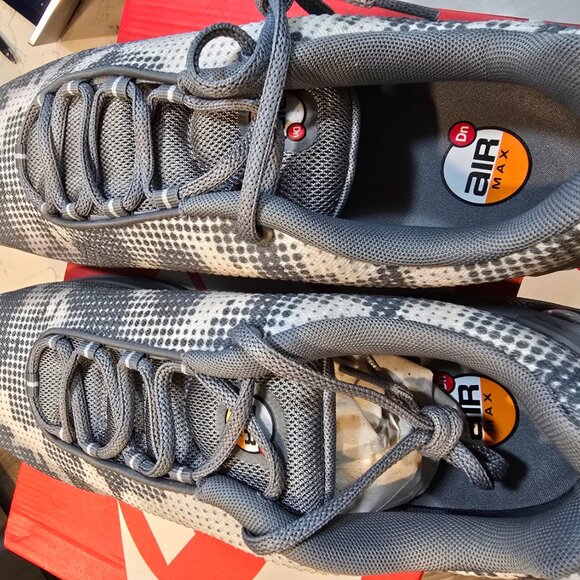 2025 Nike Mens Air Max DN Cool Grey/Metallic Silver/Iron Grey/Photon Dust SZ 12 - Picture 8 of 15